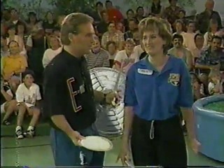 Family Challenge - pie and gunge balloon