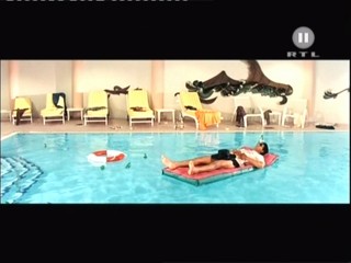 Dilwale Dulhania (à¤¦à¤¿à¤²à¤µà¤¾à¤²à¥‡ à¤¦à¥à¤²à¥à¤¹à¤¨à¤¿à¤¯à¤¾ à¤²à¥‡ à¤œà¤¾à¤à¤à¤—à¥‡)