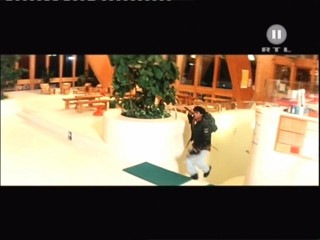 Dilwale Dulhania (à¤¦à¤¿à¤²à¤µà¤¾à¤²à¥‡ à¤¦à¥à¤²à¥à¤¹à¤¨à¤¿à¤¯à¤¾ à¤²à¥‡ à¤œà¤¾à¤à¤à¤—à¥‡)