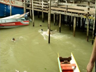 Fluss des Lebens â€“ Verloren am Amazonas