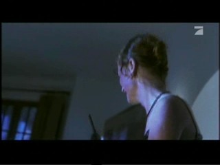 Der Tod feiert mit (The Swimming Pool), #1/2