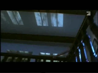 Der Tod feiert mit (The Swimming Pool), #1/2