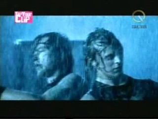 Bullet For My Valentine - Tears Dont Fall