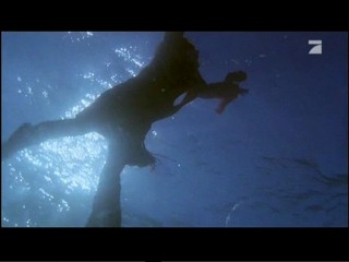 MÃ¤dchen Ã¼ber Bord (Girl Overboard)