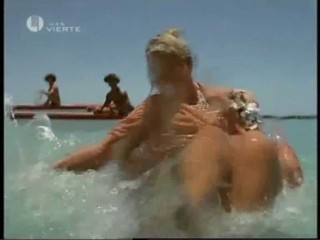 Baywatch Hawaii - Wedding