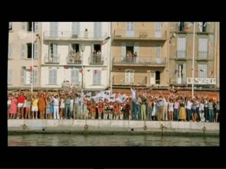 Le Gendarme et les  Extraterrestres