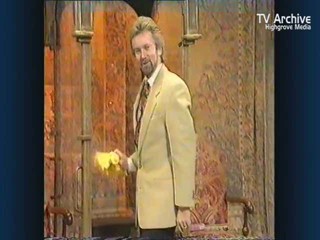 NOELâ€™S HOUSE PARTY