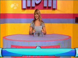 MOM - more Thank You desk action