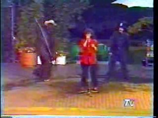 El Chapuzon (Karaoke Water Game)