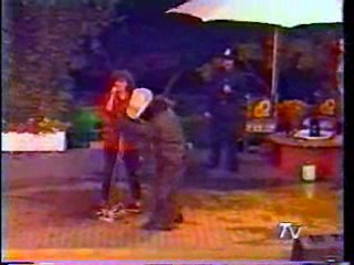 El Chapuzon (Karaoke Water Game)