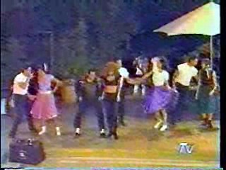 El Chapuzon (Karaoke Water Game)