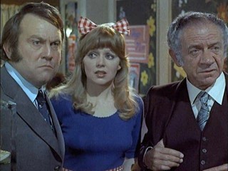 Oktoberfest! Da kann man fest, 12 + 1, Bless this House