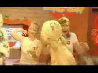 Dick and Dom in da Bungalow