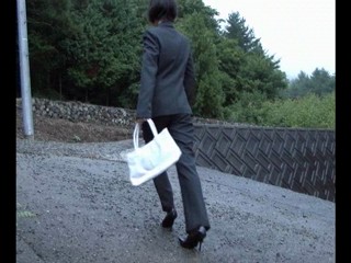 Gagon Messy Scene 0191 sample