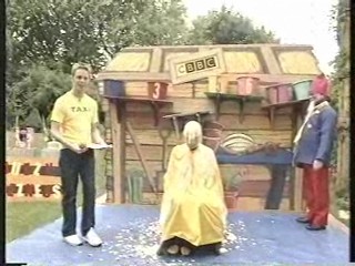 ana gunged on buzzy bees