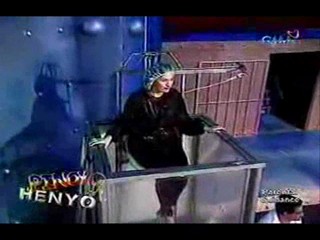 Pinoy henyo (2 scenes)
