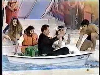 Luna De Miel (Bob's Your Uncle)