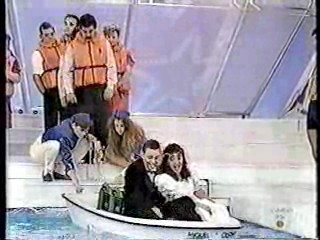 Luna De Miel (Bob's Your Uncle)