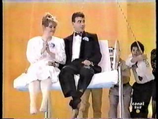 Luna De Miel (Bob's Your Uncle)