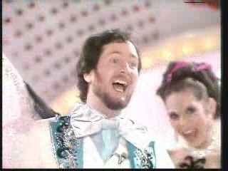 The Kenny Everett Video show - MALE WAM