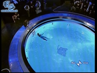 Tutte donne tranne me