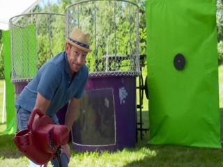 Verizon dunk tank ad