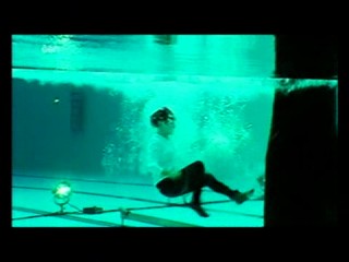 Man Bijt Hond (Man Bites Dog)