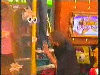 Holly Gunged on Saturday Showdown