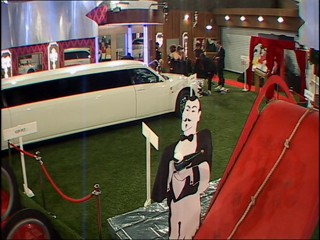 Celebrity Big Brother - Red Carpet Obstacle Course - Clip 1/6
