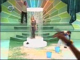 Shower Scene from Battle of the Sexes  show from Mexico.