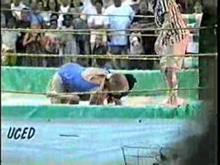 Oatmeal Wrestling #312