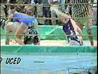 Oatmeal Wrestling #312