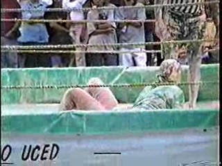 Oatmeal Wrestling #315