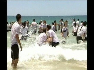 Channel 7  newsreporter Sarah Horsley dunked