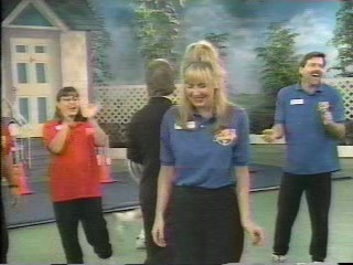 Family challenge gunk balloon