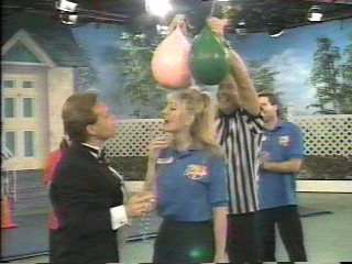Family challenge gunk balloon