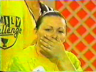 Family challenge balloon game