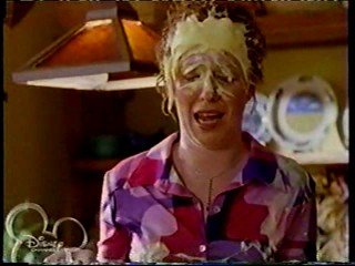 The Jersey -- Hillary Eggs & Mud & Pie