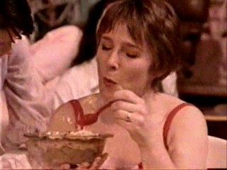 Pyjama Party - Cream Bath Tub