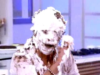 Xuxa and Ana Maria Braga Pie Fight