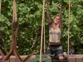 Survivor Panama - Dunk Tank Challenge