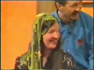 Noel's House Party - Egg Cracking