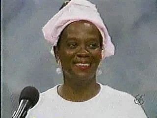 Richard Bey Show - Daughters pie moms