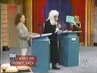 Richard Bey Show - Girl pied by her friend