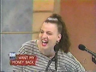 Richard Bey Show - Girl pied by her friend