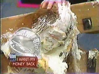 Richard Bey Show - Girl pied by her friend