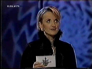 Glucksritter - Germany - Girl in black pants dunked in the slimy soup bowl