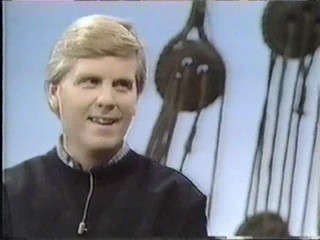 Noel's House Party - Joyce