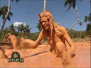 Koh-lanta mud scene