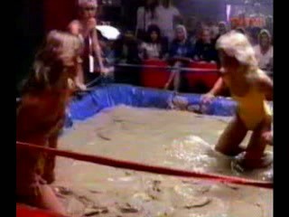 Sledge Hammer - mudwrestling
